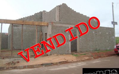 Vende-se casa em construção no São José II